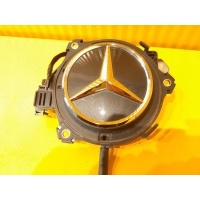 Mercedes - benz кзс w253 ручка багажника значек a0997504600