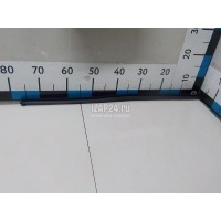 Уплотнитель стекла двери Hyundai-Kia Sorento II (2009 - 2020) 822411U010
