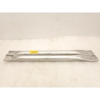 Распорка кузова BMW 5-Series F10 51717180315, 51717180316, 7180316, 7180315