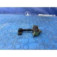 ограничитель двери Mercedes S500 W220 2000 A2207300016