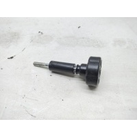 Крепление домкрата Volkswagen Amarok 7M0012119