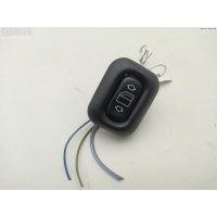 Кнопка стеклоподъемника заднего левого Mercedes W202 (C) 1997 2028208710