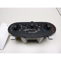 Блок управления отопителем Renault Sandero (2009 - 2014) 275101924R