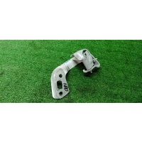 петля двери багажника Audi A4 [B8] Allroad 2009-2016 8K9827299