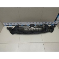 Решетка радиатора Citroen-Peugeot C4 II 2011 98018850XT