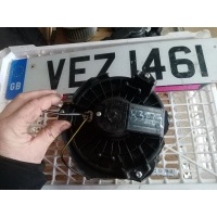МОТОР ОТОПИТЕЛЯ САЛОНА/МОТОР ПЕЧКИ Suzuki SWIFT ZC71S 2009 74150-63J00/ 272700-0301