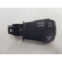 Переключатель подрулевой Renault Kaptur 2016- 255526831R