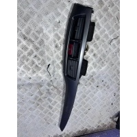 Накладка декоративная на торпедо Mitsubishi Lancer 9 2006 mr532228