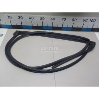 Уплотнитель двери Honda CR-V (2012 - 2018) 72810T1GE01