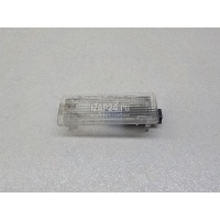 Плафон салонный Land Rover Range Rover IV 2013 LR114133