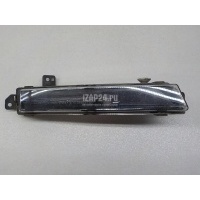 Фара противотуманная левая Land Rover Range Rover IV 2013 LR098343