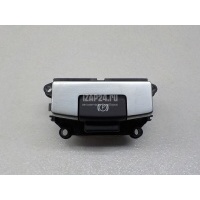 Кнопка фиксатора стояночного тормоза Land Rover Range Rover Sport 2013 LR083888