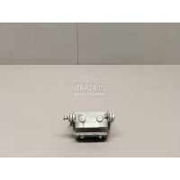 Петля двери багажника GM Escalade IV (2014 - 2020) 23321893
