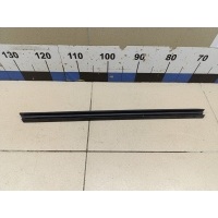 Накладка стекла заднего левого SKODA Fabia 2007-2015 5J6839479