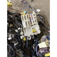 Блок предохранителей TOYOTA Hilux (2005-2015) 827300K060, 821460KM12