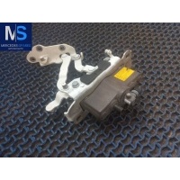 Пиропатрон петли капота Mercedes C W204 2014 A2129067801N1,A2129067801,2129067801,A2048800228,2048800228