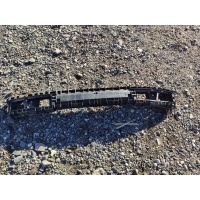 Усилитель бампера переднего Volkswagen Passat B4 1995 3a0807105