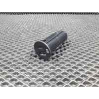 Разъем AUX / USB Ford Bronco Sport 2020 LU5T-19J211-AA