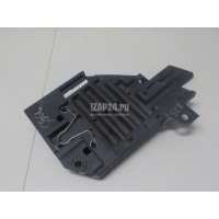 Кронштейн фар левый Land Rover Discovery Sport 2014 LR066965