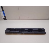 Кронштейн накладки на порог (наружней) BMW 2-serie F45/F46 Tourer 2015 51777301942
