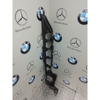 кронштейн крыла правый BMW X5 2011 7157990