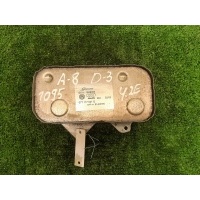 Радиатор масляный Audi A8 D3 (4E2) рестайлинг 1 2005 - 2007 2006 077117021Q,