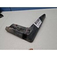 Брызговик передний правый Toyota Camry V70 2017- 76621YY220