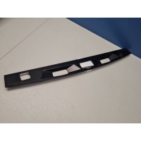Накладка крышки багажника Toyota Camry V70 2017- 7681333010