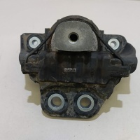 Опора двигателя правая Volvo XC60 2017 31686885