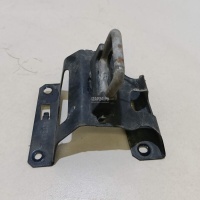 Крючок капота Volvo XC60 2017 32219337