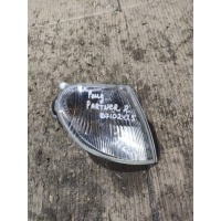 Поворотник правый Peugeot Partner 1 1999