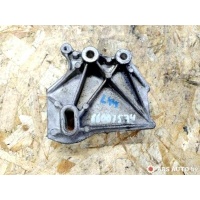 Кронштейн двигателя Renault Espace 3 1998 7700872046