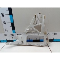 Кронштейн заднего бампера правый Ford Focus II (2005 - 2008) 1373848