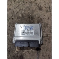 Блок управления двигателем Volkswagen Passat B5 2001 4b0906018cm
