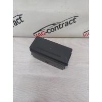 Пепельница Volkswagen Touareg NF 2010 4G8857405A
