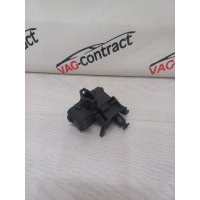 Активатор лючка бензобака Volkswagen Touareg NF 2010 7P0810773A