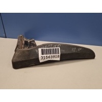 Брызговик передний правый Toyota Camry V70 2017- 76621YY220