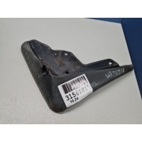 Брызговик задний правый Toyota Camry V70 2017- 76625YY230