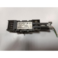 Датчик AIR BAG Renault Clio II/Symbol (1998 - 2008) 8200047305