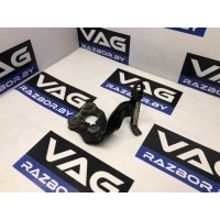 Кронштейн Volkswagen Tiguan 2 2017 5q0121599q