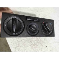 Блок управления печки/климат-контроля Volkswagen Golf 4(1997-2004) 2001 1J0820045f