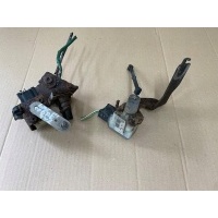 Датчик уровня фара ксенон renault лагуна iii 89077265 89077266