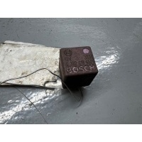 Реле бензонасоса Opel Tigra 1 1994 90464759,0332019452