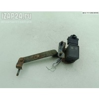 Датчик клиренса Mercedes W211 (E) 2004 0105427717