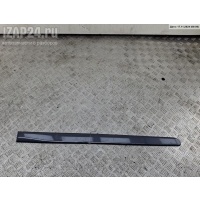 Молдинг двери передней правой Opel Zafira B 2006 13137773