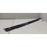 Накладка стекла переднего левого VAG Passat [B4] (1994 - 1996) 3A085377301C