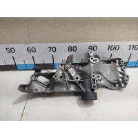 Кронштейн генератора Renault Megane I (1996 - 1999) 688301819R