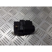 Моторчик крышки багажника обогревателя volvo v40 mr268261