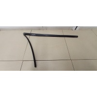 Накладка стекла заднего левого RENAULT Sandero 2009-2014 8200950232