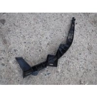 Крепление бампера Volkswagen Passat 1997 3b0807050a